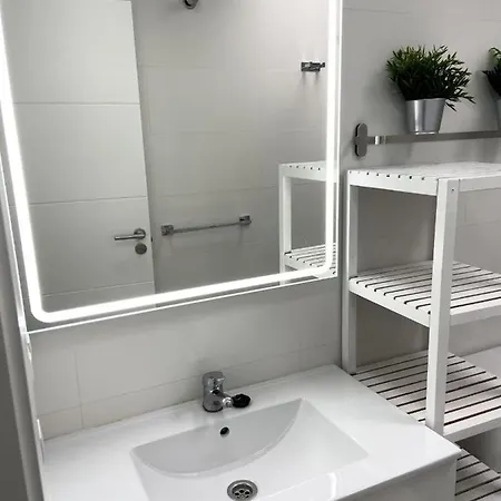 Apartment Guayres - *